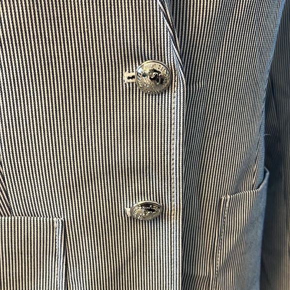 ✌️ for 20! Tommy Hilfiger Blue and White Striped Blazer - Picture 2 of 9